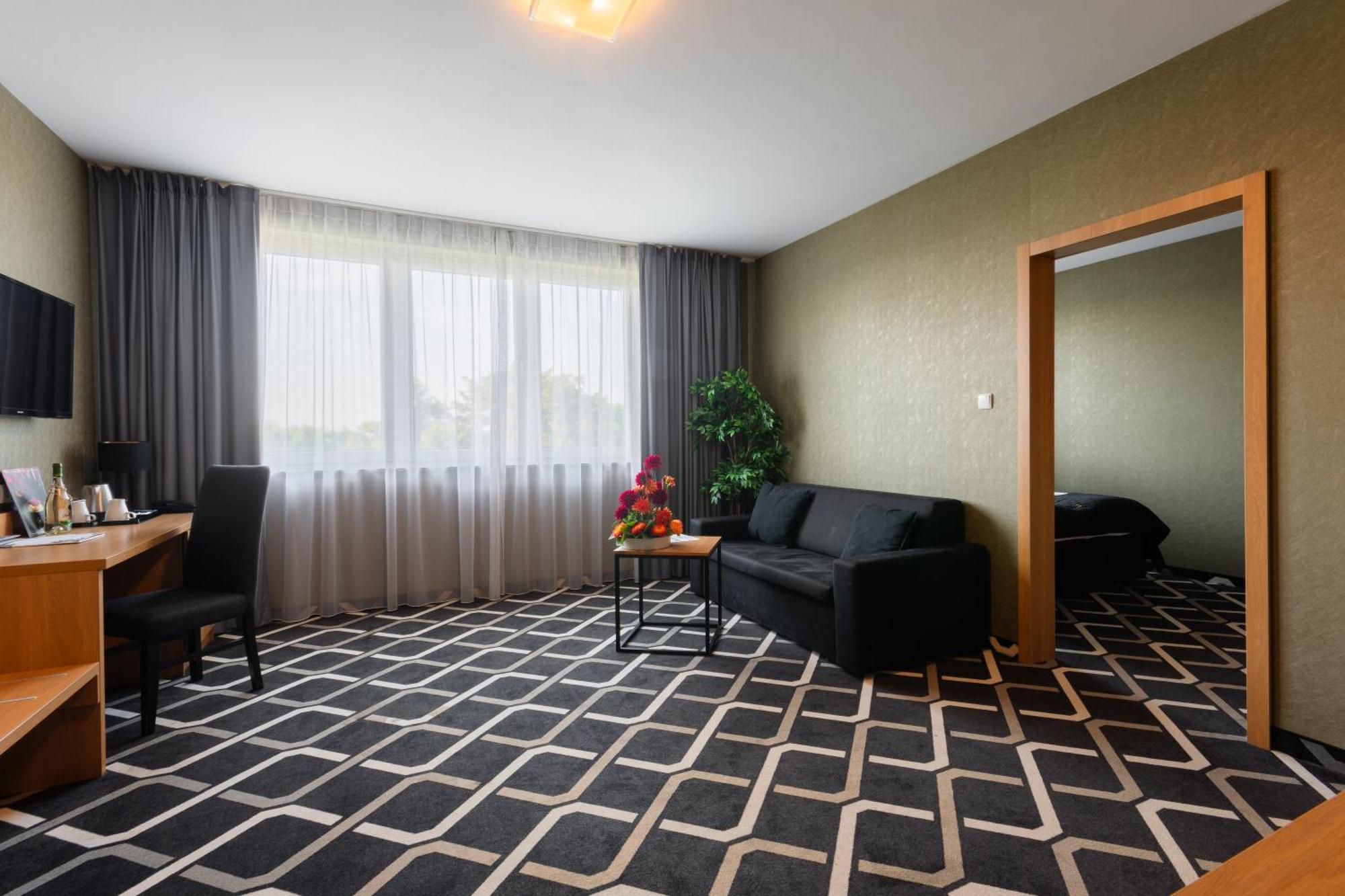 Hotel Lantier Wellness & Spa Bytom Luaran gambar