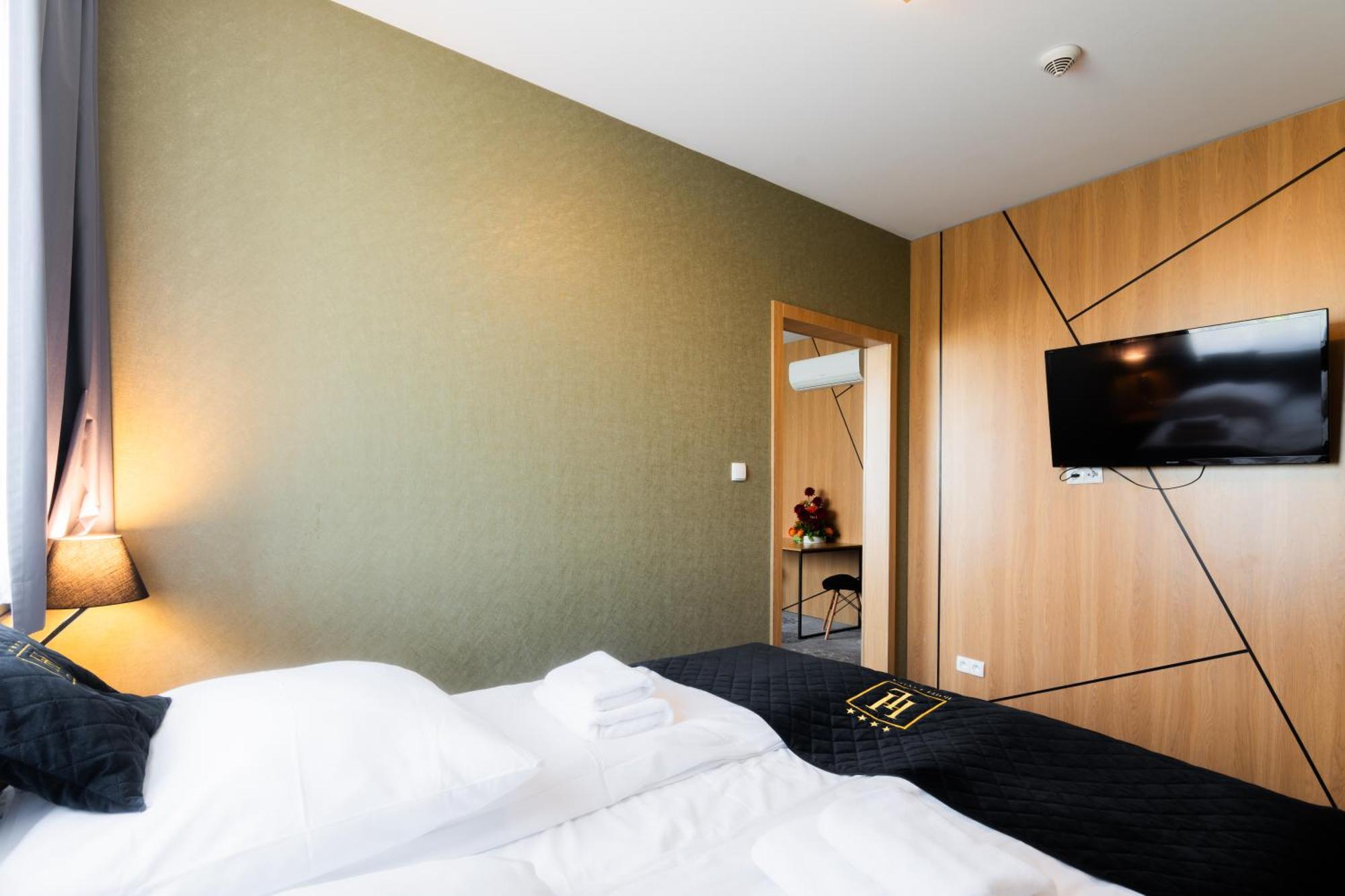 Hotel Lantier Wellness & Spa Bytom Luaran gambar