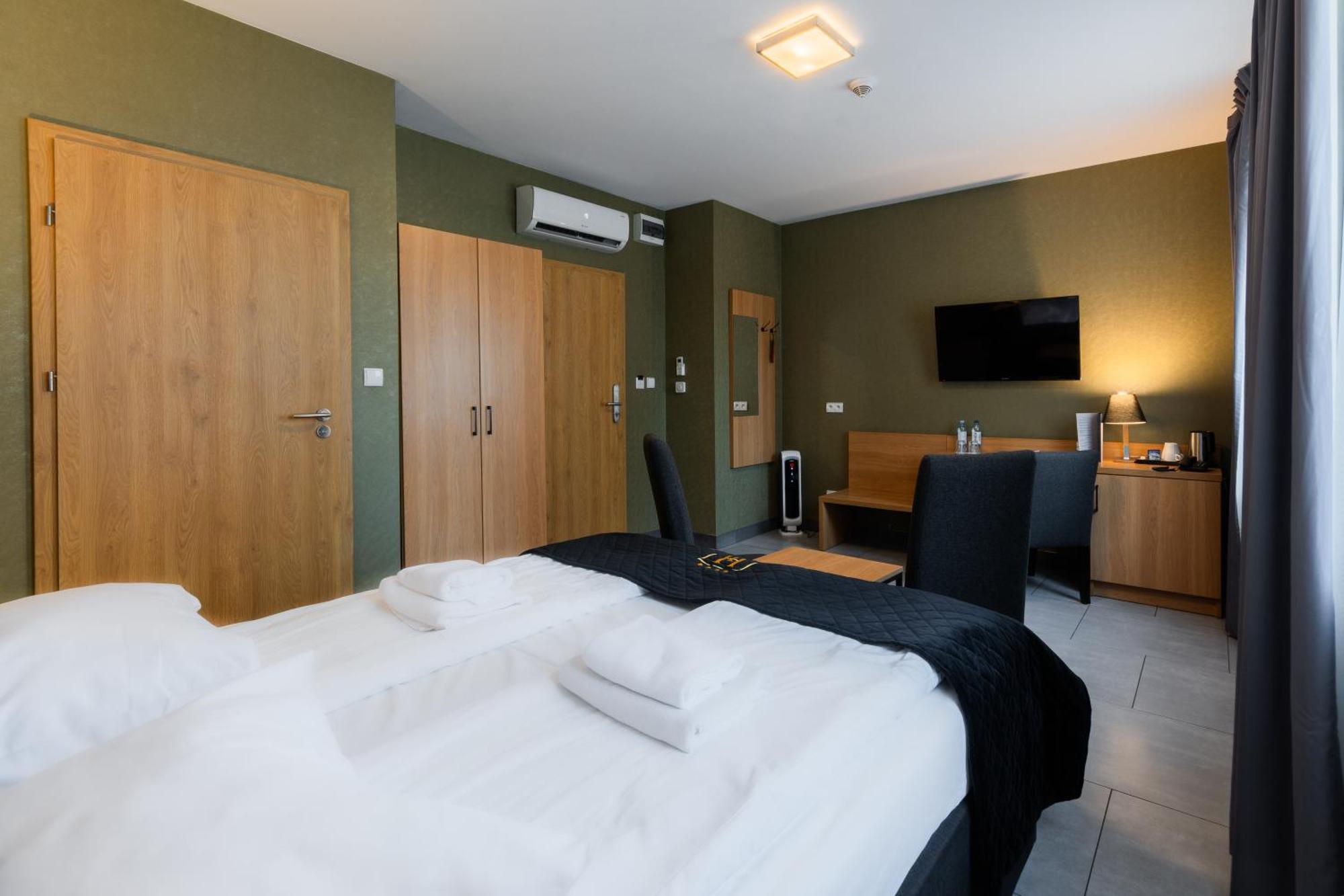 Hotel Lantier Wellness & Spa Bytom Luaran gambar
